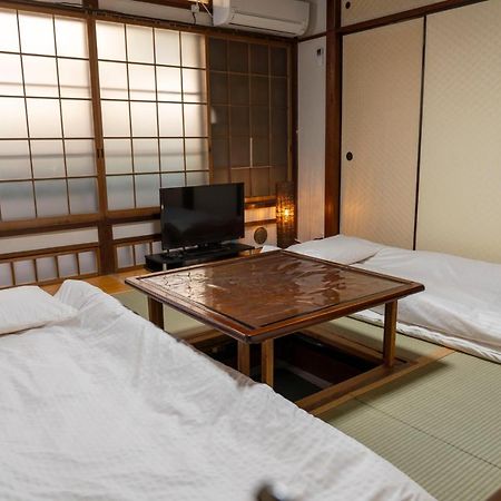 【箱根湯本】日本家屋・箱根湯本駅から徒歩15分、芸者教師の家 Хаконе Экстерьер фото
