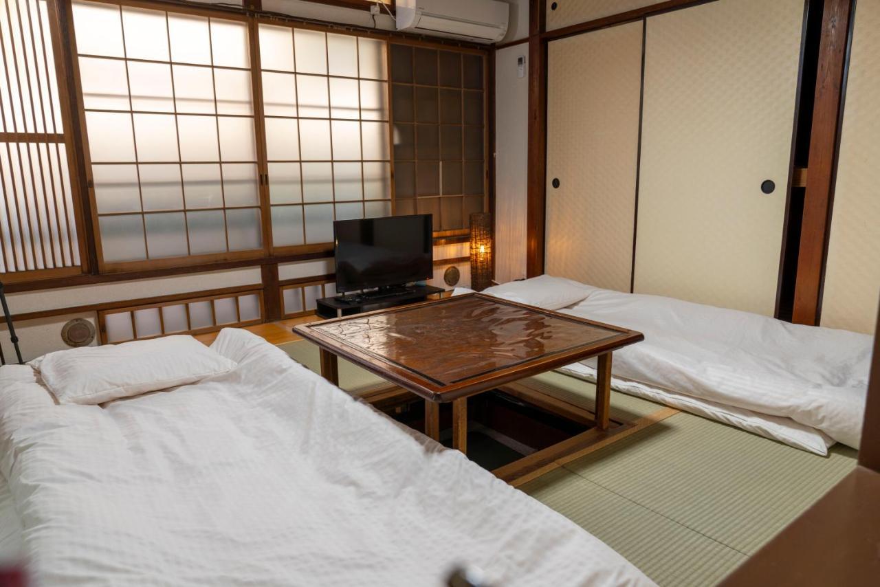 【箱根湯本】日本家屋・箱根湯本駅から徒歩15分、芸者教師の家 Хаконе Экстерьер фото
